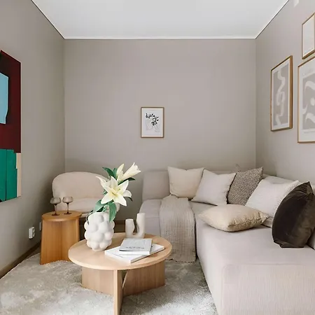 דירה Flat With Shared Quiet Courtyard ברגן
